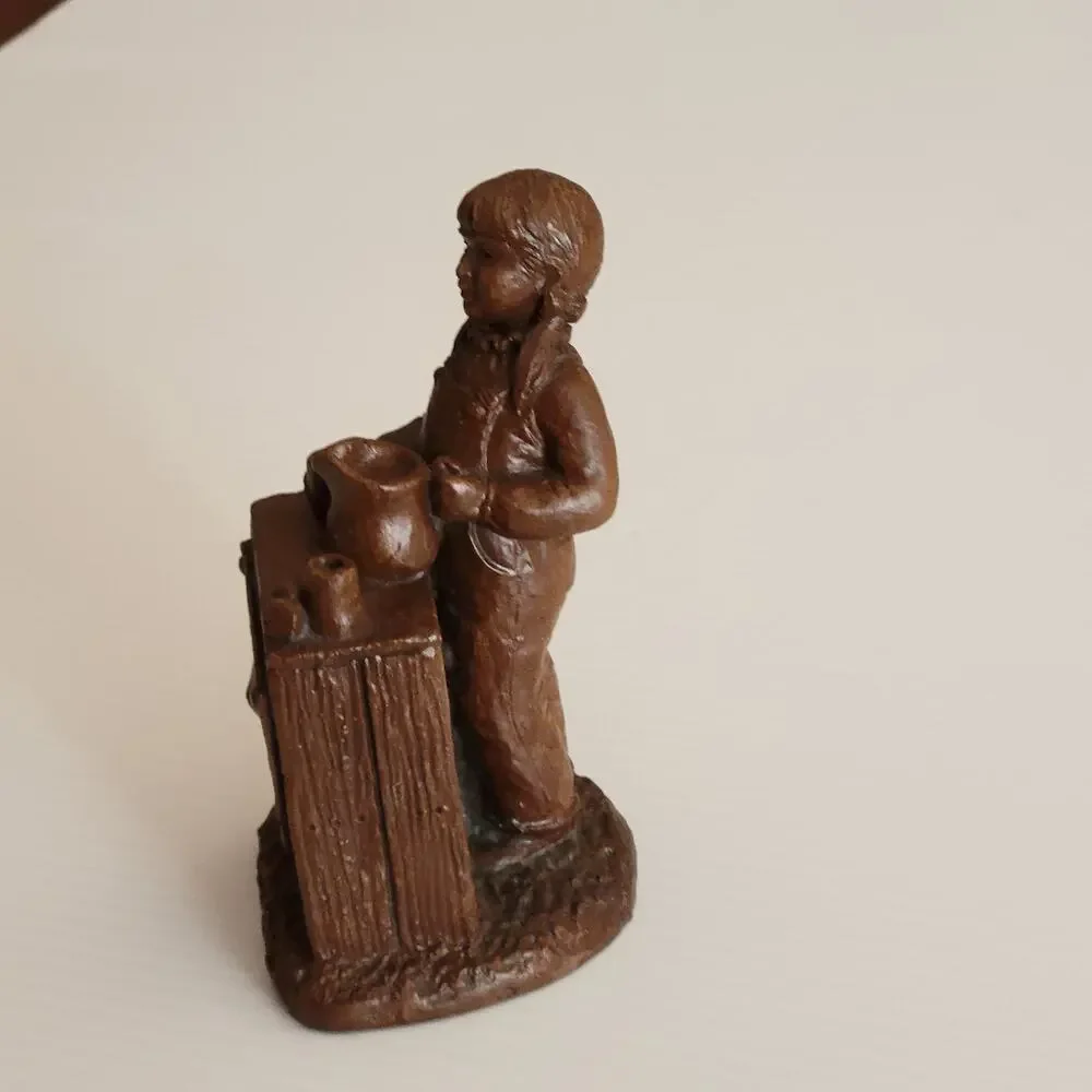 Vintage Lemonade Stand 5c Girl selling lemonade figurine. Made in USA